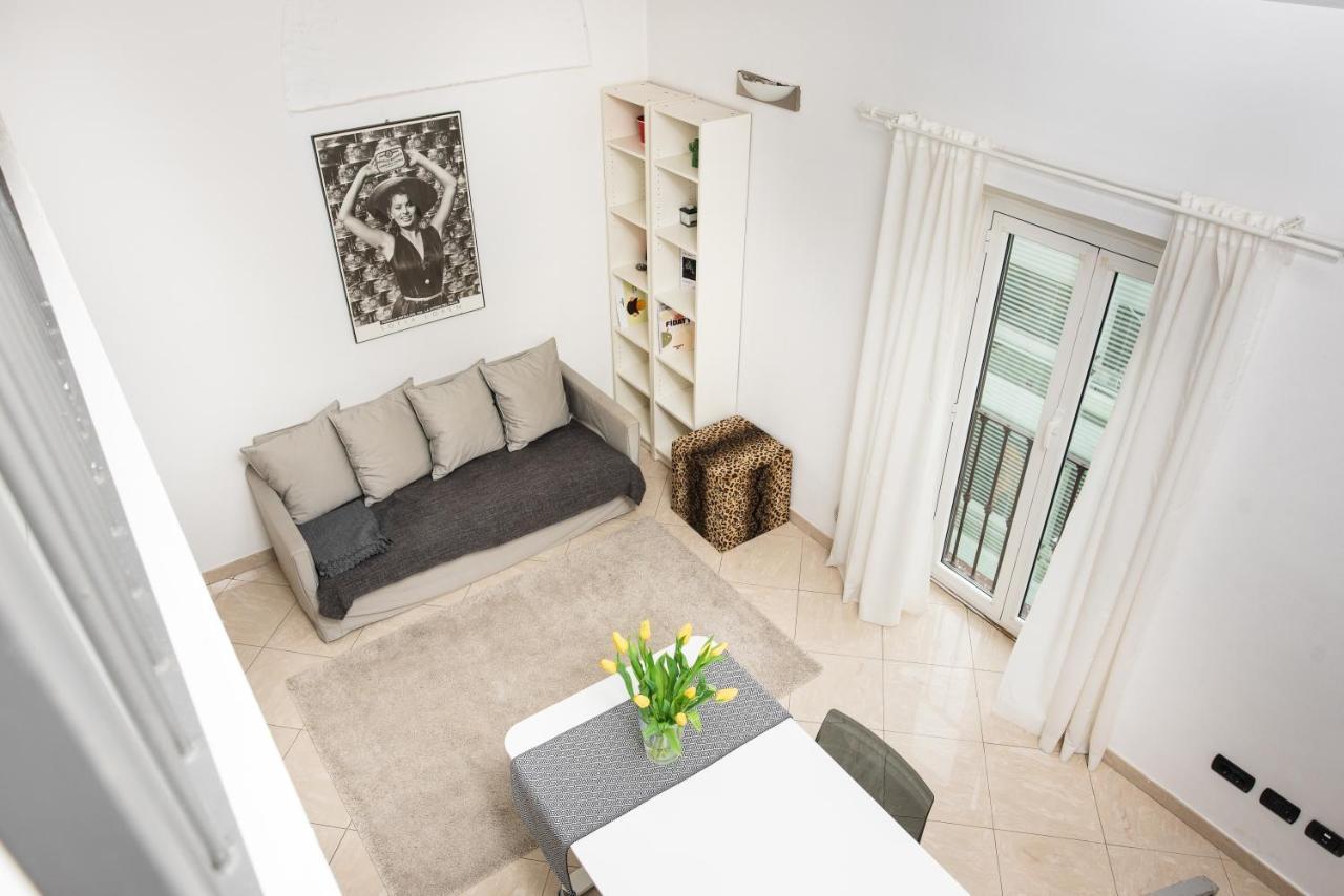 Apartamento Cozy Loft In A Fashion District Of Milán Exterior foto