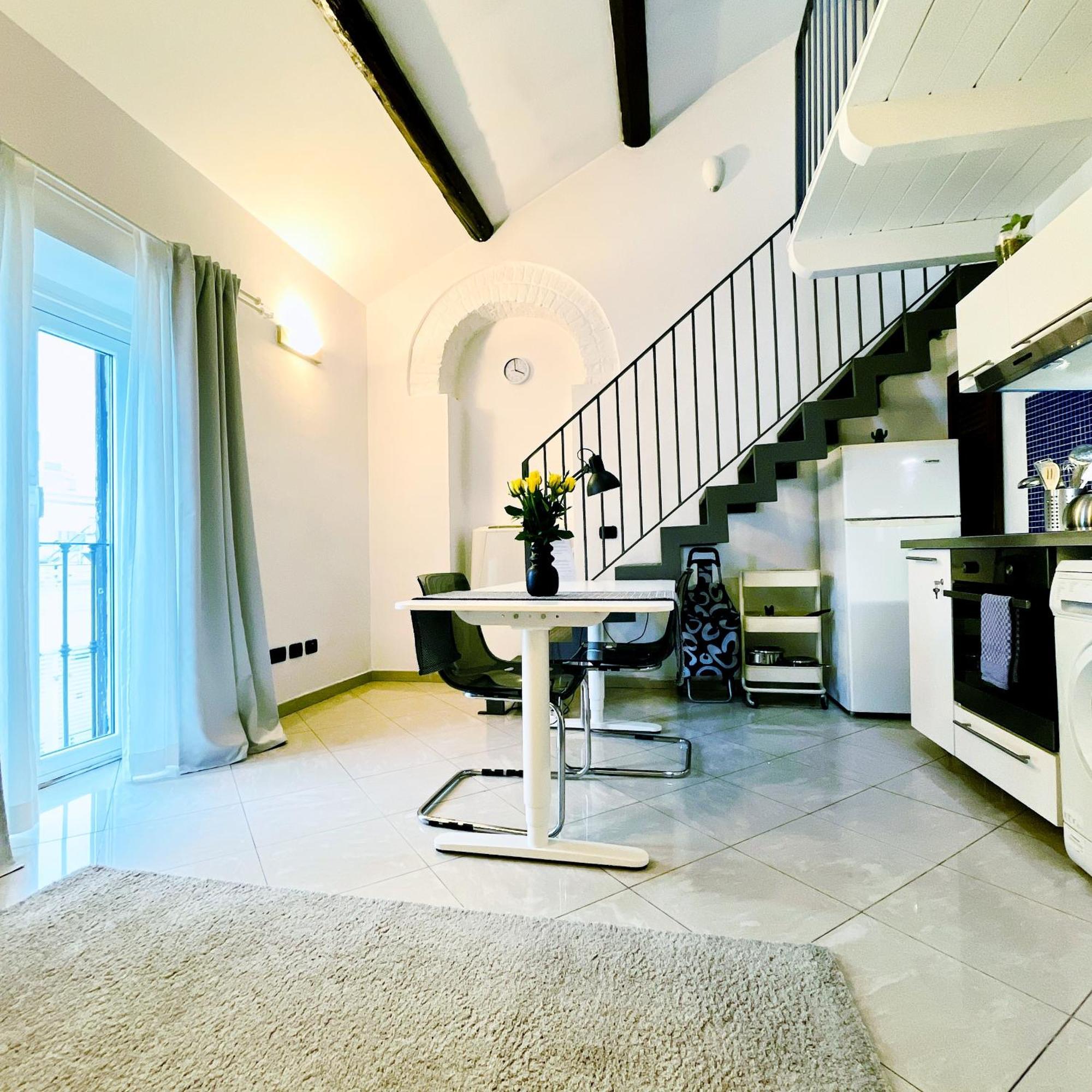 Apartamento Cozy Loft In A Fashion District Of Milán Exterior foto