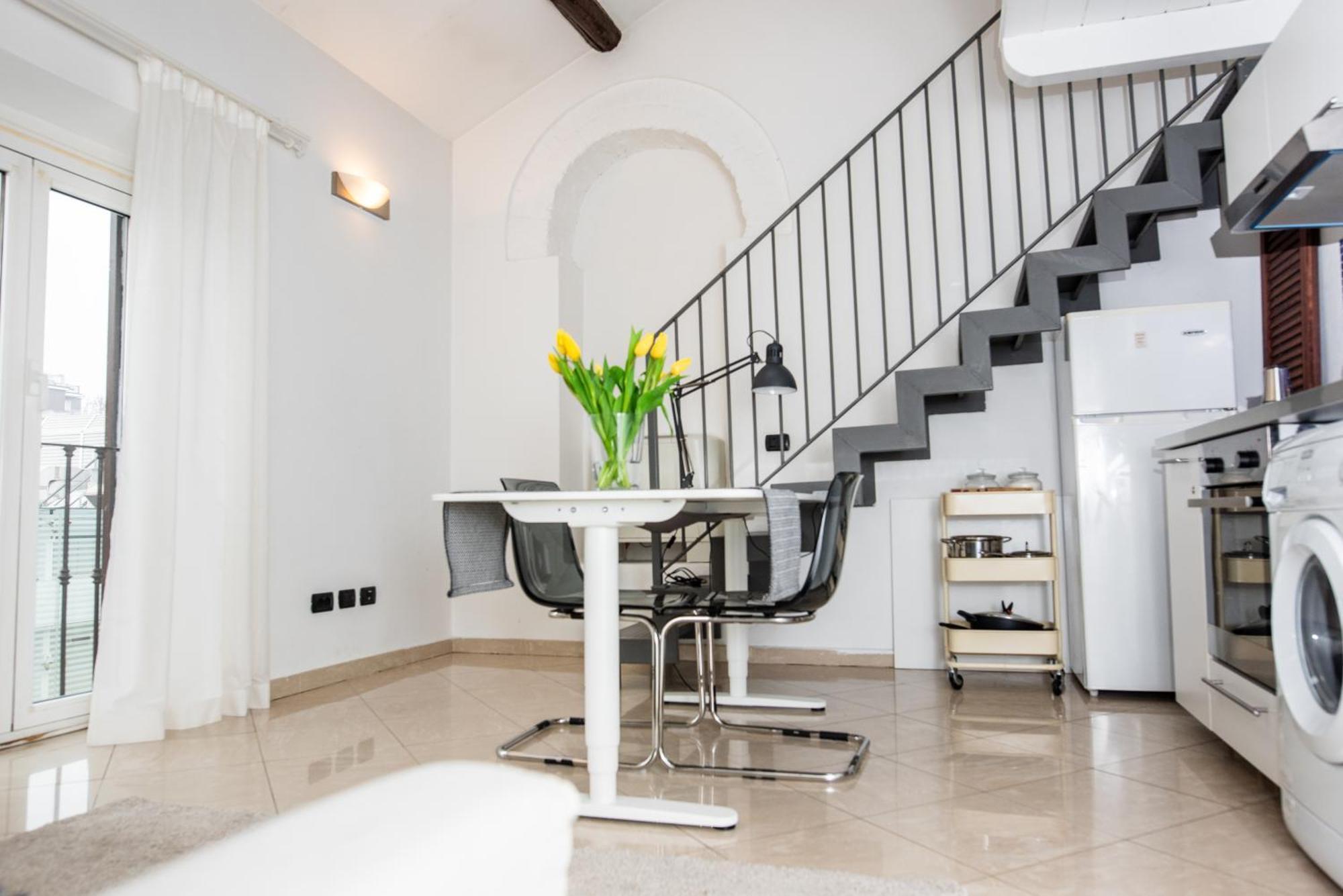 Apartamento Cozy Loft In A Fashion District Of Milán Exterior foto